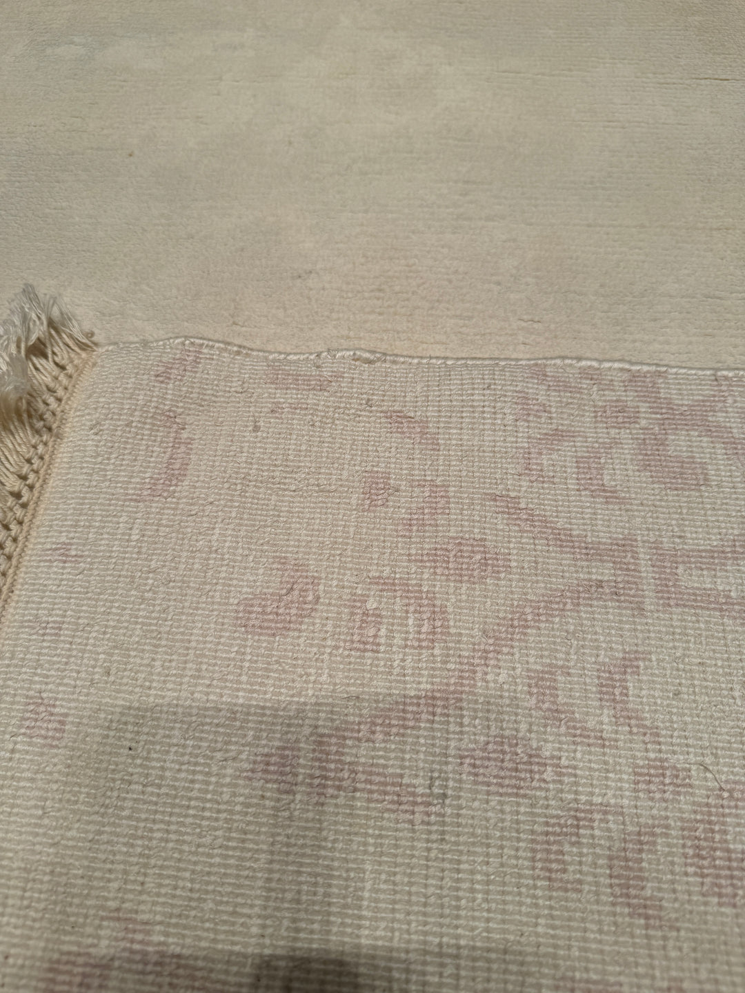 Original Hand Woven Cream Bamboo Carpet with Damask Pattern 169x240 4.06 Square Meters - 5x8 ft