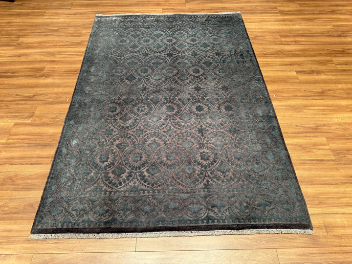 Indian Owl Original Hand Woven Gray Wool Bamboo Carpet 169x242 4.09 Square Meters - 5x8 ft