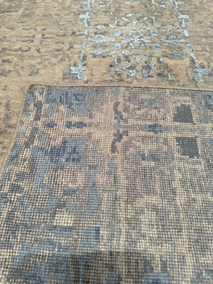 New Diamond Original Hand Woven Gray Turquoise Wool Bamboo Carpet 183x169 4.92 Square Meters - 5x8 ft