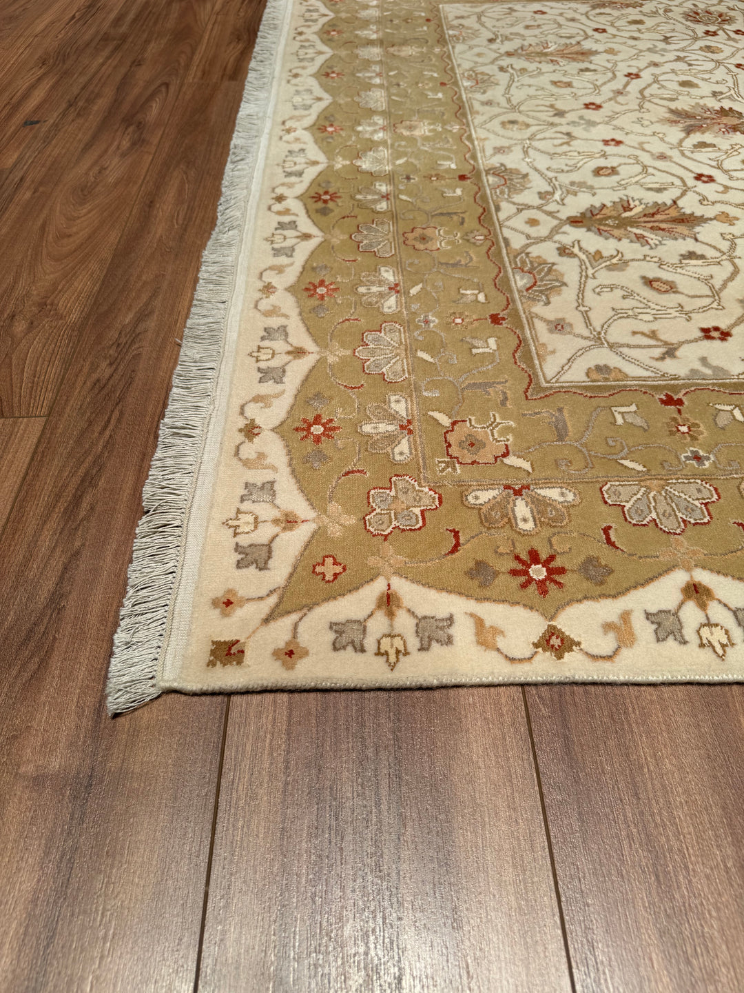 Indian Owl Original Hand Woven Cream Wool Bamboo Carpet 174x247 4.30 Square Meters - 5x8 ft