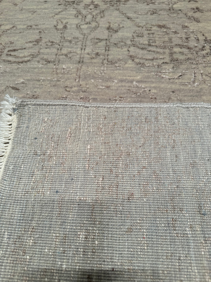 New Diamond Original Hand Woven Gray Wool Bamboo Carpet 168x238 3.99 Square Meters - 5x8 ft