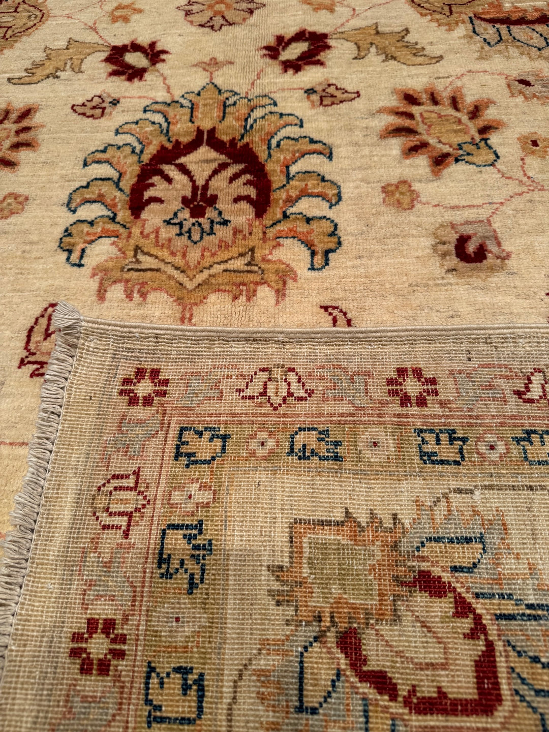 Uşak Original Hand Woven Beige Vegetable Dyed Wool Carpet 199x304 6.05 Square Meters - 7x10 ft