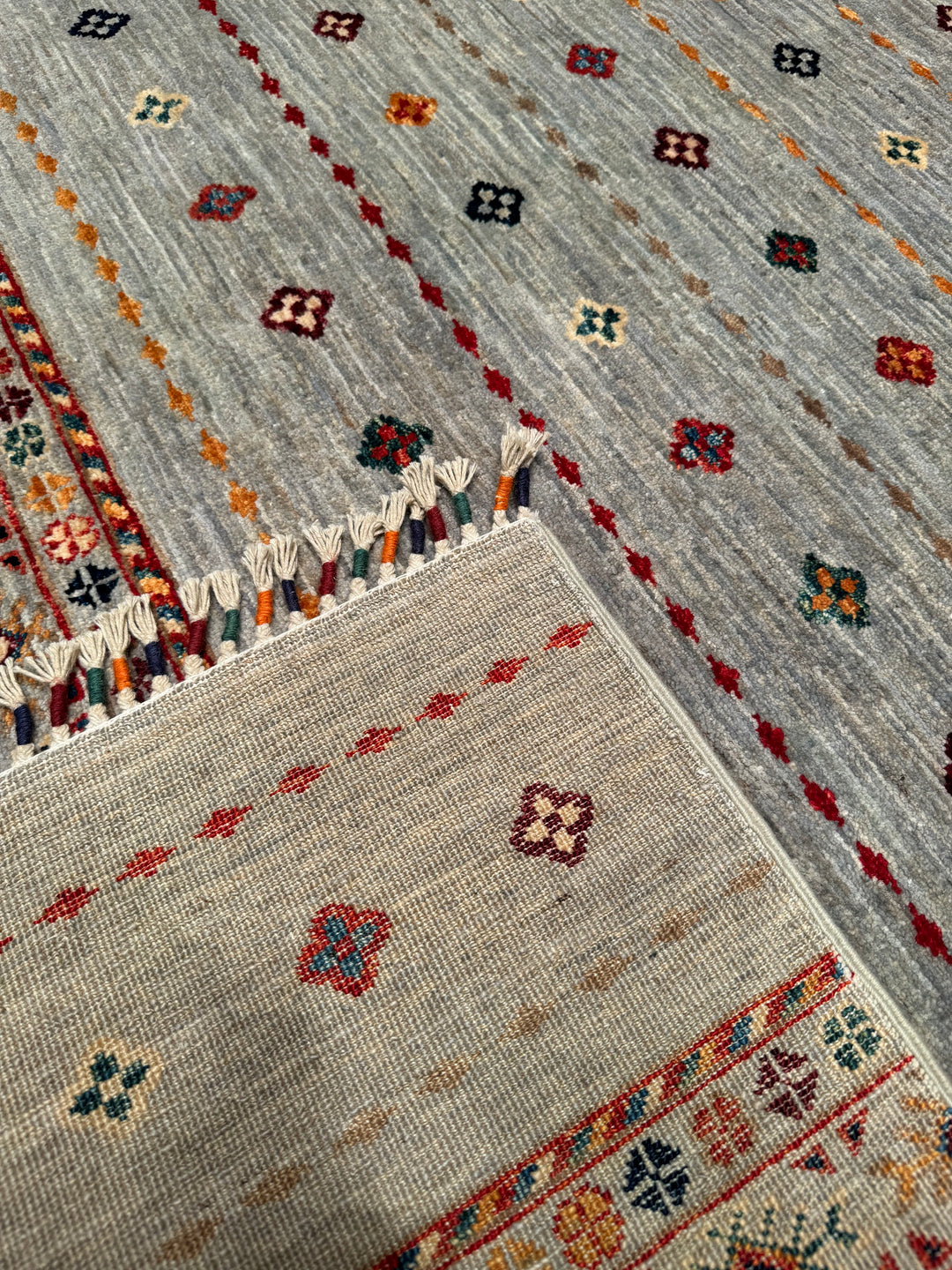 Khorjin Original Hand Woven Gray Vegetable Dyed Wool Carpet 201x298 5.99 Square Meters - 7x10 ft