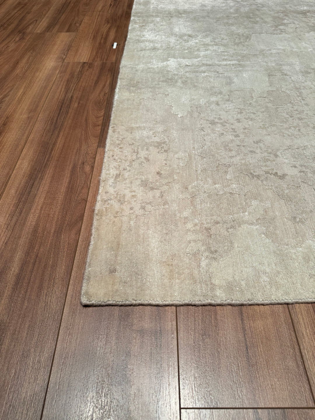 New Diamond Original Hand Woven Cream Wool Bamboo Carpet 200x298 5.96 Square Meters - 6x10 ft