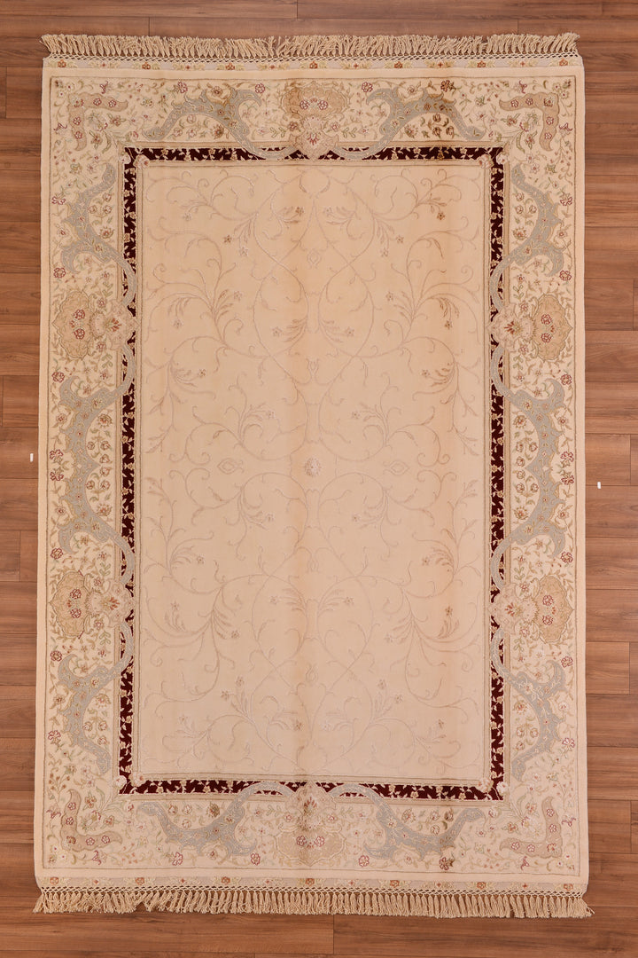 Privat Original Hand Woven Cream Wool Silk Carpet 202x304 6.14 Square Meters - 7x10 ft