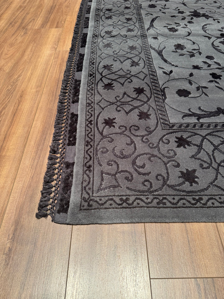 Privat Original Hand Woven Black Wool Silk Carpet 214x305 6.53 Square Meters - 7x10 ft