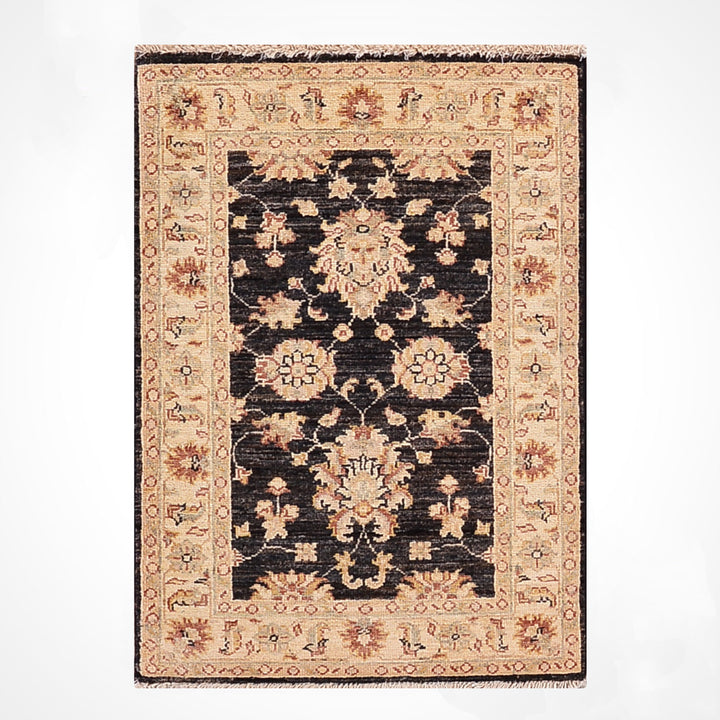 Uşak Orijinal El Dokuması Siyah Kök Boya Yün Halı 0.59x0.91 0.54 Metrekare - 2x3 ft