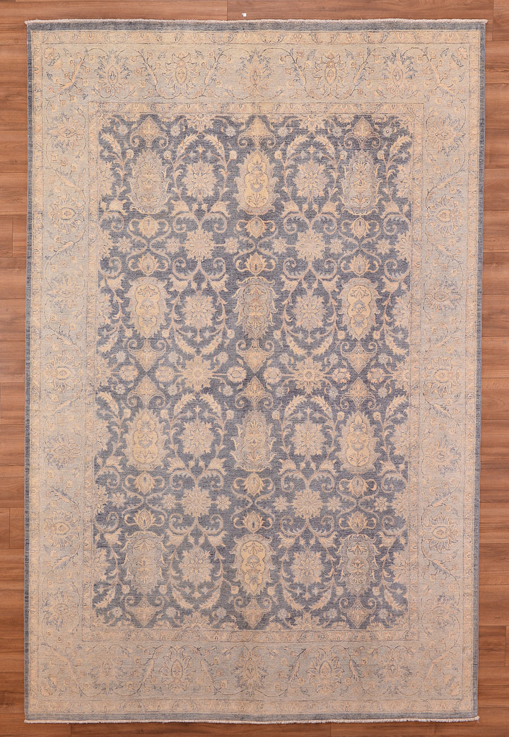 Uşak Original Hand Woven Gray Cream Vegetable Dyed Wool Carpet 239x321 7.67 Square Meters - 8x10 ft