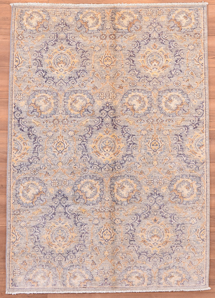 Uşak Orjinal El Dokuması Gri Kök Boya Yün Halı 122x171 2.09 Metrekare - 4x6 ft