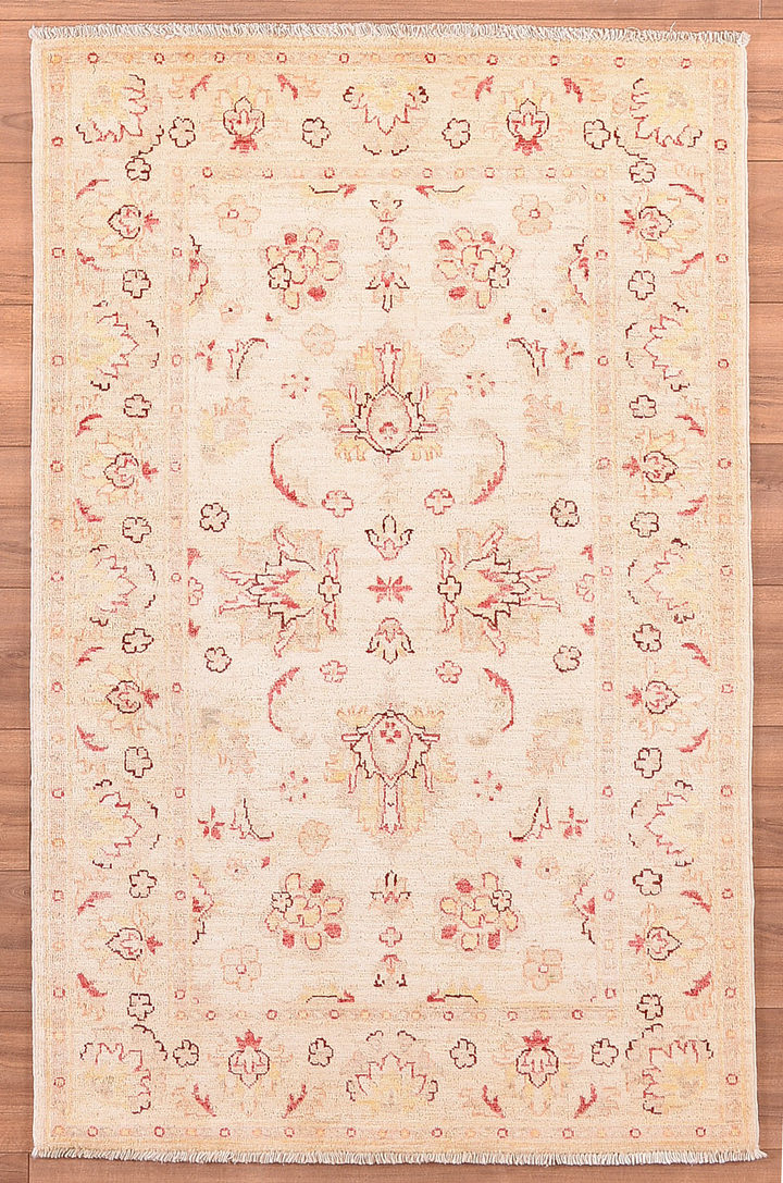 Uşak Original Hand Woven Beige Vegetable Dyed Wool Carpet 0.97x152 1.47 Square Meters - 3x5 ft