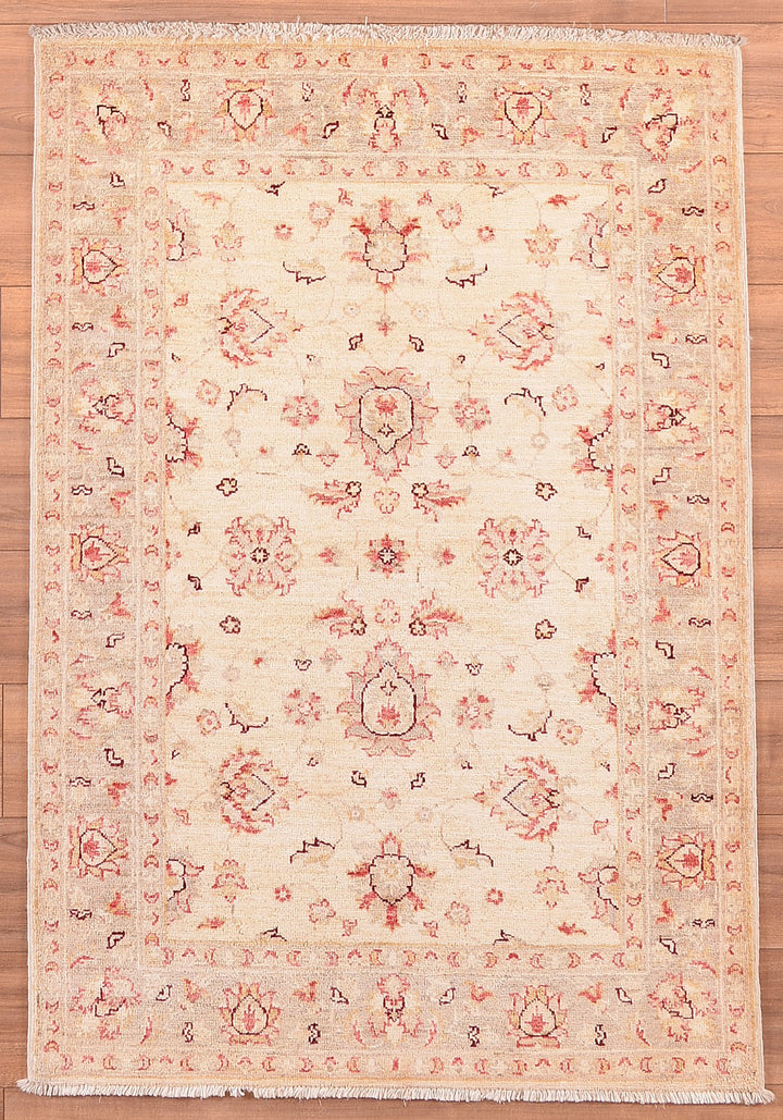 Uşak Original Hand Woven Beige Red Vegetable Dyed Wool Carpet 106x152 1.61 Square Meters - 3x5 ft