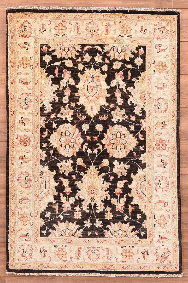 Uşak Original Hand Woven Beige Black Vegetable Dyed Wool Carpet 100x152 1.52 Square Meters - 3x5 ft