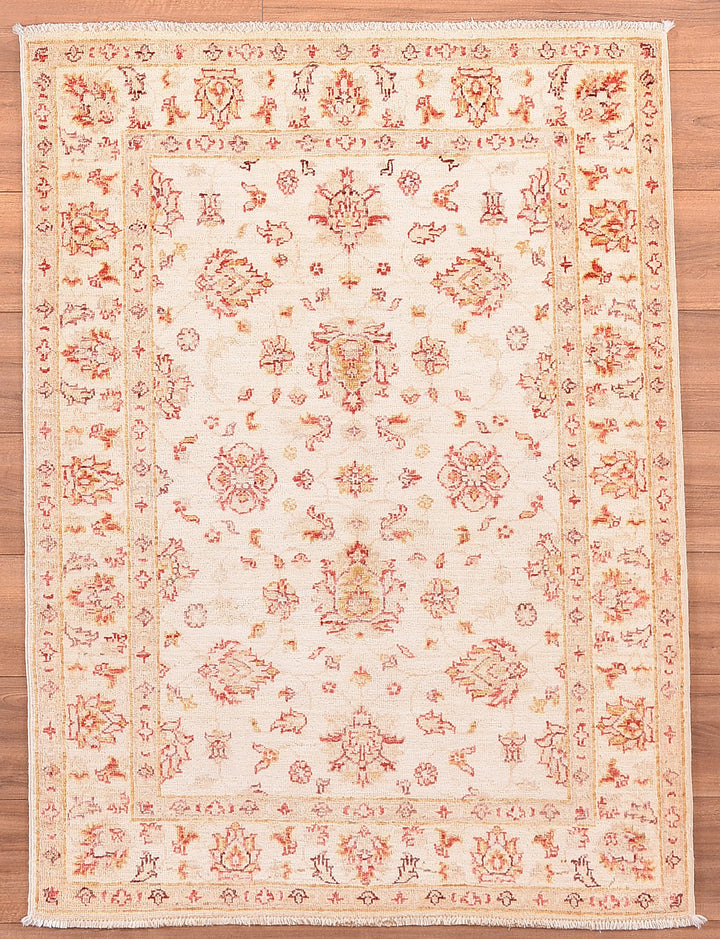 Uşak Original Hand Woven Cream Vegetable Dyed Wool Carpet 105x141 1.48 Square Meters - 3x5 ft