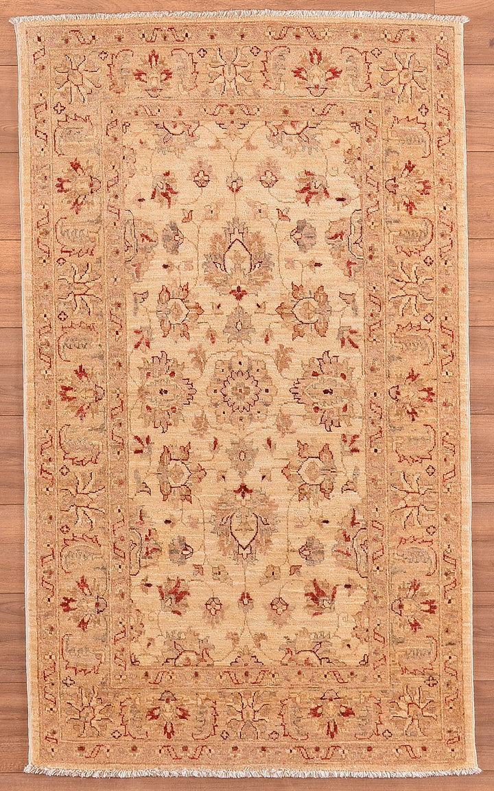 Uşak Original Hand Woven Cream Vegetable Dyed Wool Carpet 0.97x165 1.60 Square Meters - 3x5 ft