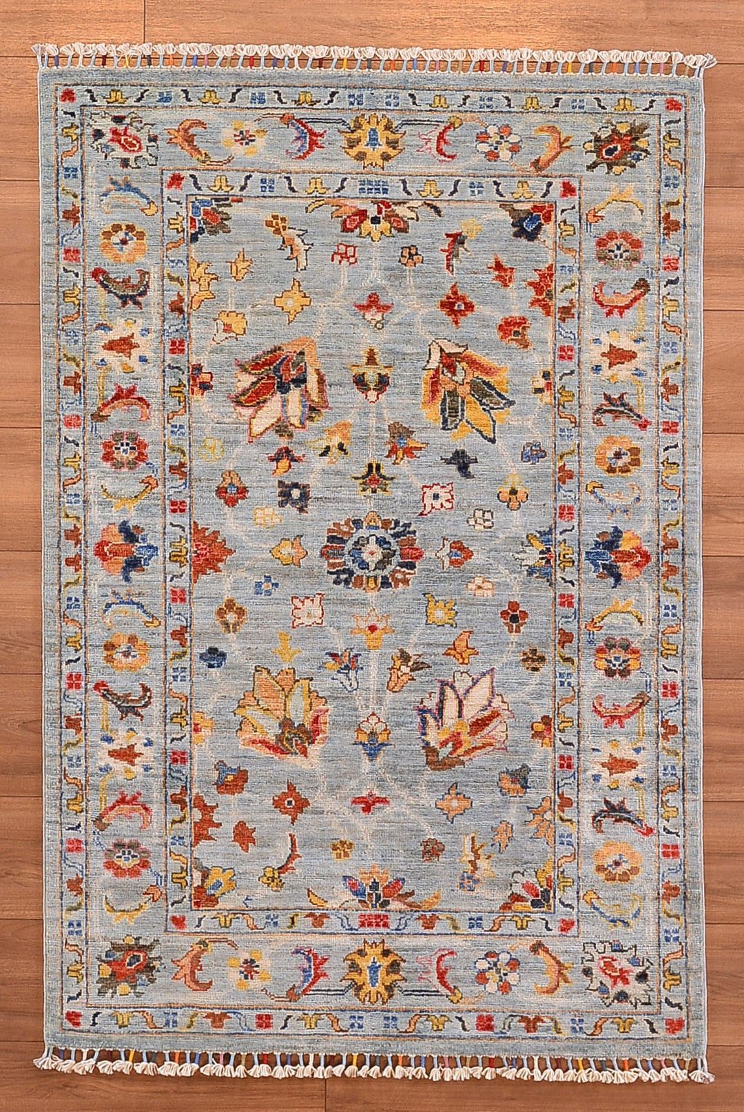 Sultani Çiçekli Orjinal El Dokuması Gri Kök Boya Yün Halı 102x154 1.57 Metrekare - 3x5 ft