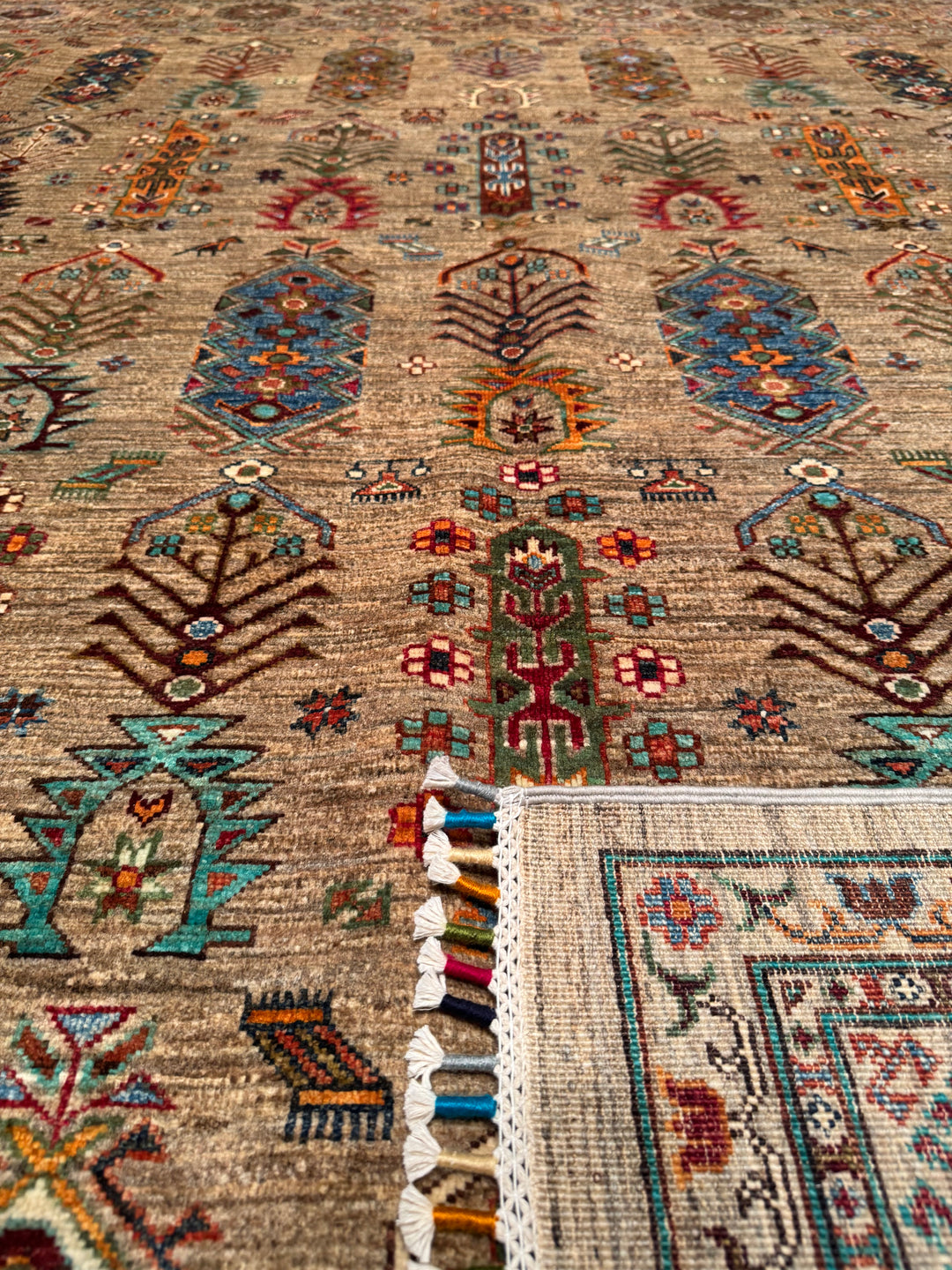 Veziri Original Hand Woven Beige Vegetable Dyed Wool Carpet 247x307 7.58 Square Meters - 8x10 ft