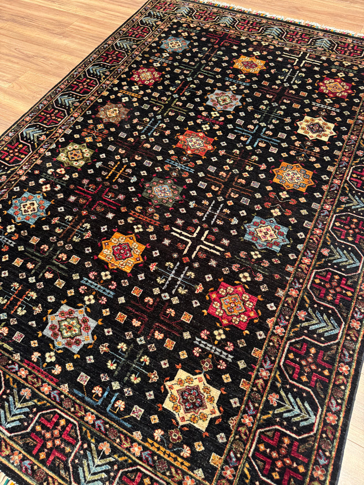 Veziri Bilcik Orijinal El Dokuması Siyah Kök Boya Yün Halı 175x249 4.36 Metrekare - 6x8 ft