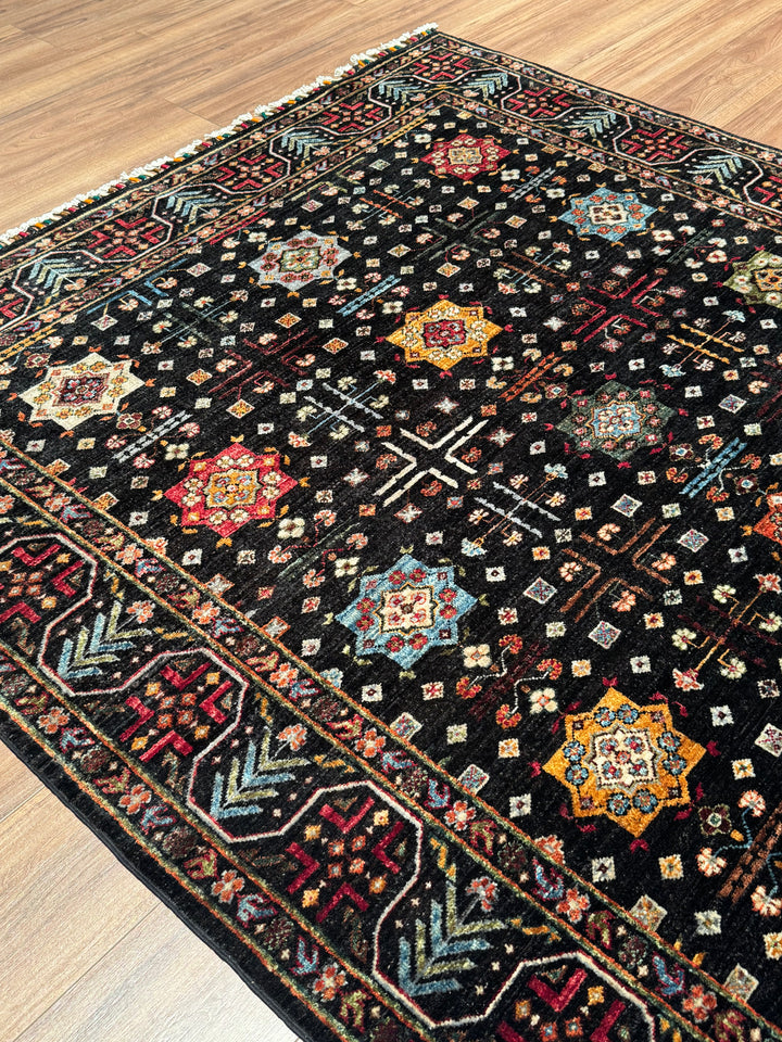 Veziri Bilcik Orijinal El Dokuması Siyah Kök Boya Yün Halı 175x249 4.36 Metrekare - 6x8 ft