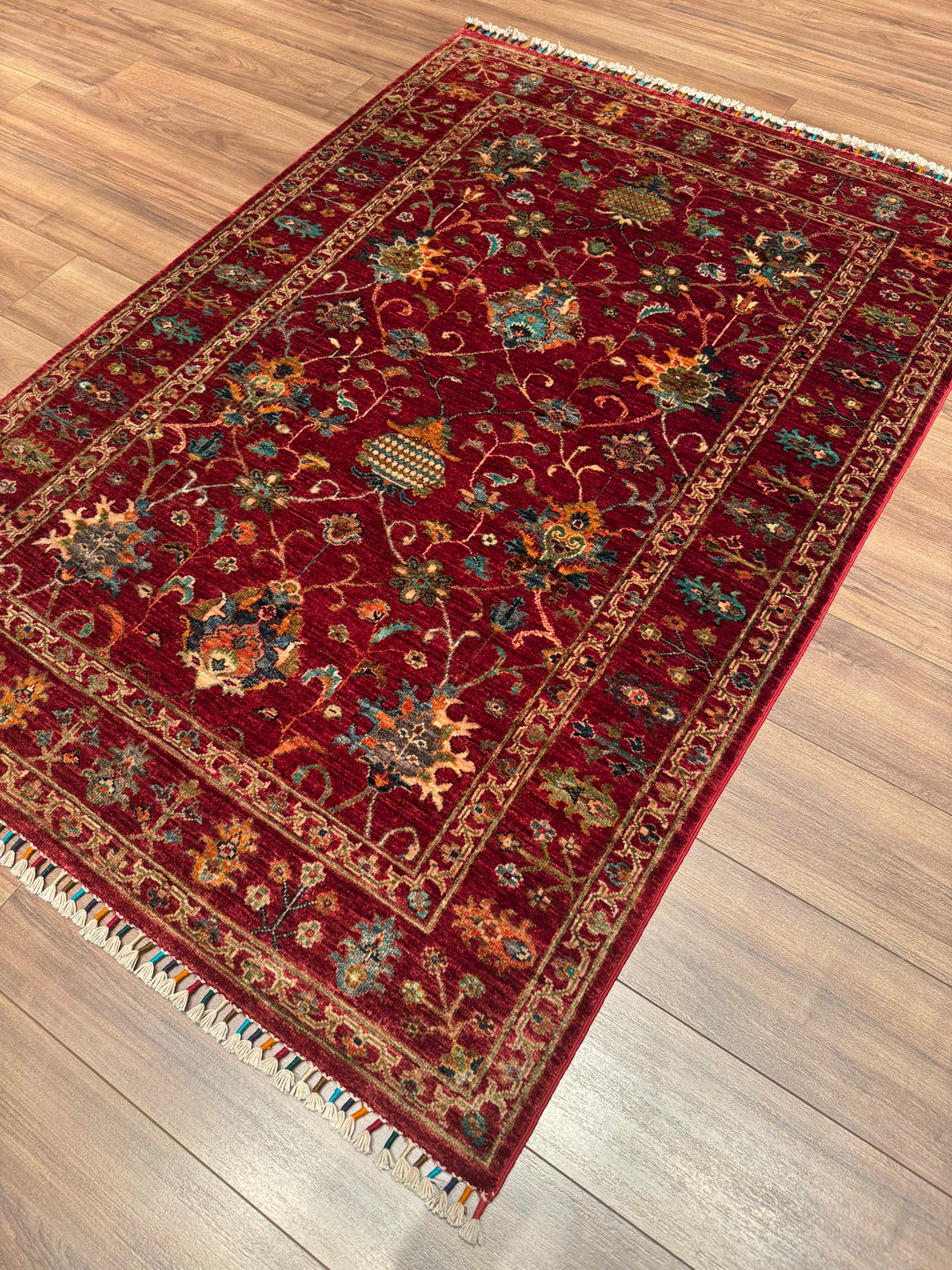 Sultani Binbirgece Orijinal El Dokuması Kırmızı Kök Boya Yün Halı 127x185 2.35 Metrekare - 4x6 ft