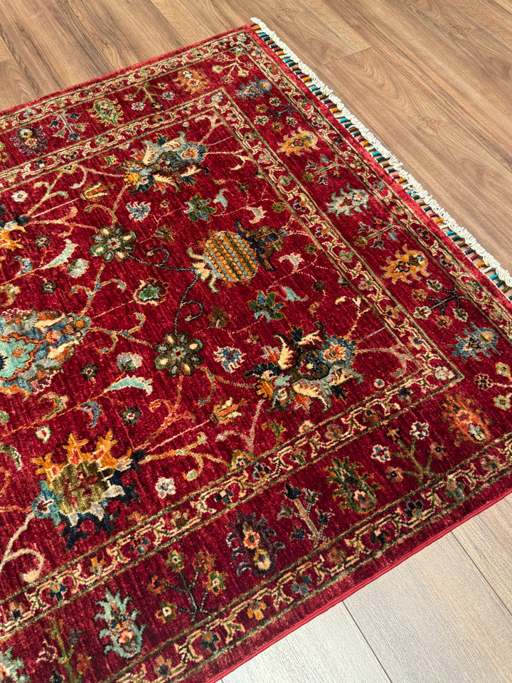 Sultani Binbirgece Orijinal El Dokuması Kırmızı Kök Boya Yün Halı 125x193 2.41 Metrekare - 4x6 ft