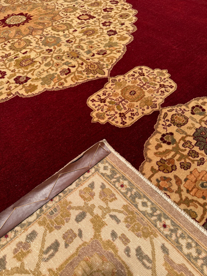 Uşak Nakkaşhane Original Hand Woven Beige Red Vegetable Dyed Wool Carpet 308x429 13.21 Square Meters - 10x14 ft