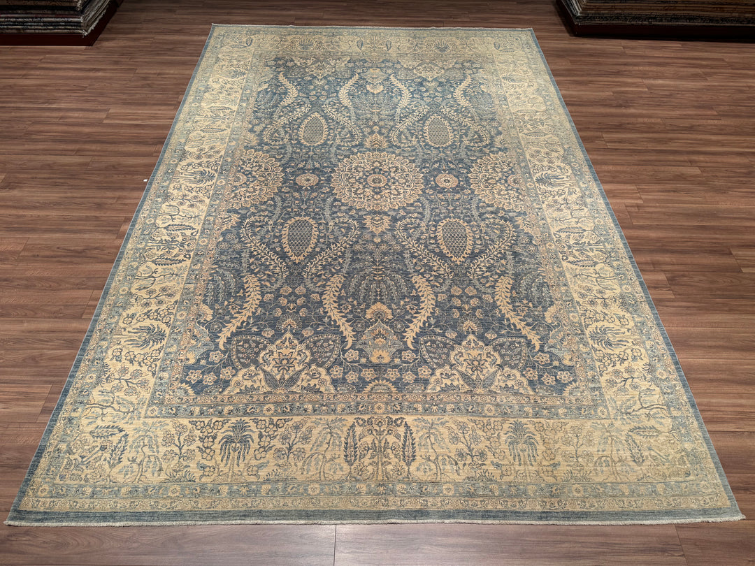 Uşak Original Hand Woven Gray Cream Vegetable Dyed Wool Carpet 295x426 12.57 Square Meters - 10x14 ft