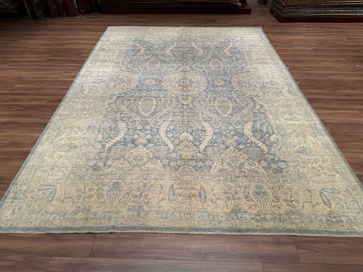 Uşak Original Hand Woven Gray Cream Vegetable Dyed Wool Carpet 295x426 12.57 Square Meters - 10x14 ft