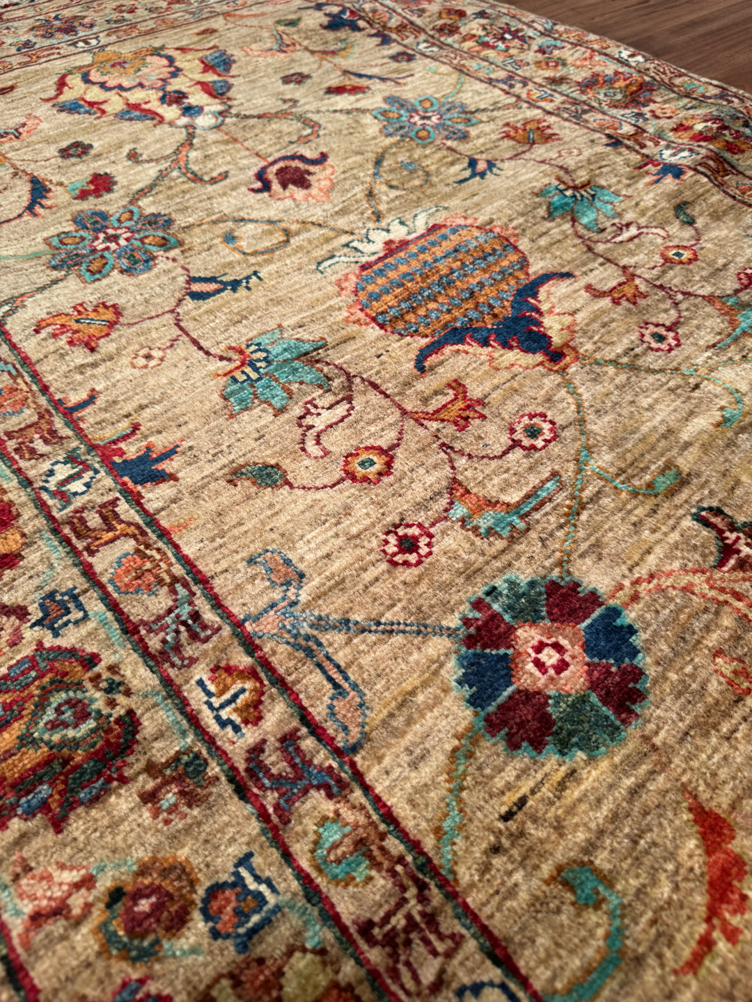 Sultani Floral Original Hand-Woven Beige Vegetable Dyed Wool Carpet 103x162 1.67 Square Meters - 3x5 ft