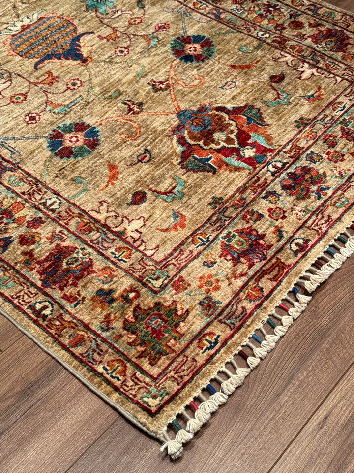 Sultani Floral Original Hand-Woven Beige Vegetable Dyed Wool Carpet 103x162 1.67 Square Meters - 3x5 ft