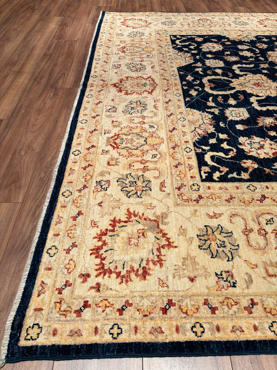 Uşak Original Handwoven Dark Blue and Cream Root Dye Wool Rug 240x300 cm (7.20 square meters) - 8x10 ft 