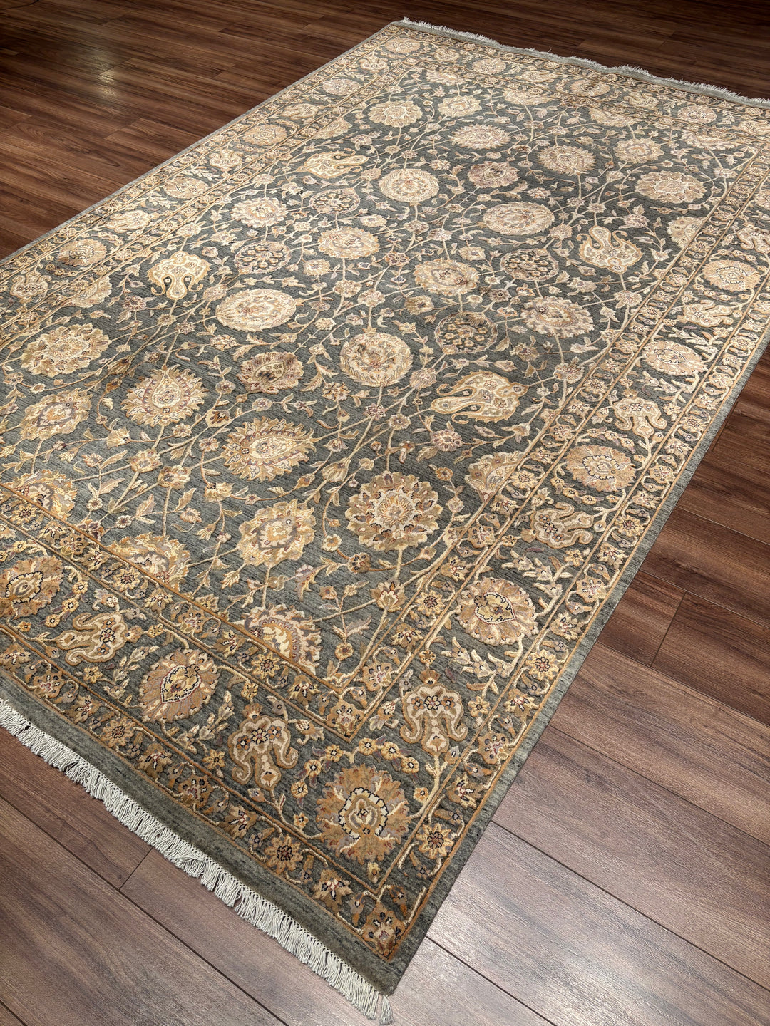 Indian Servant Original Handwoven Grey Beige Wool Bamboo Rug 196x301 cm (5.90 square meters) - 7x10 ft