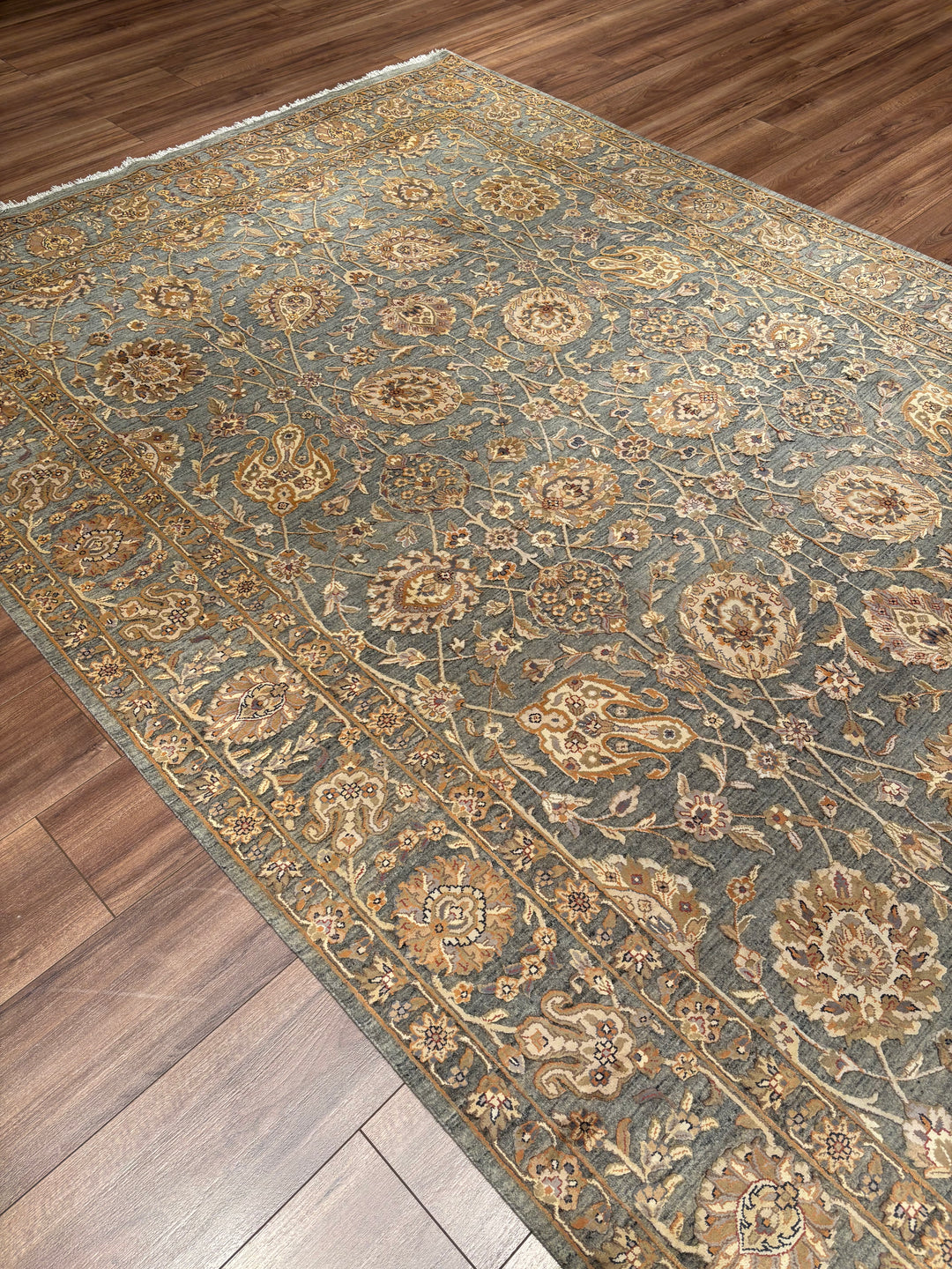 Indian Servant Original Handwoven Grey Beige Wool Bamboo Rug 196x301 cm (5.90 square meters) - 7x10 ft