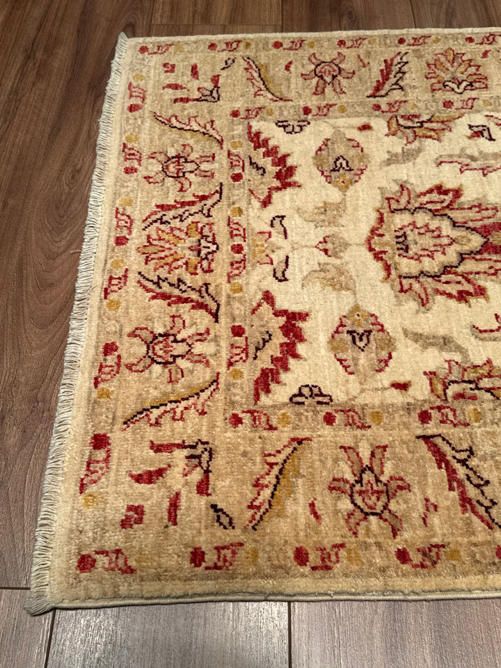 Uşak Original Handwoven Runner Rug, Cream Colored, Vegetable Dyed Wool, 0.78x206 cm (1.61 square meters) - 3x6 ft 