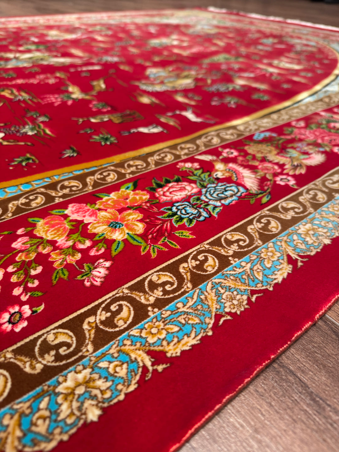 Iranian Hunting Scene Red Modal Silk Rug 150x225 cm (3.38 square meters) - 5x7 ft