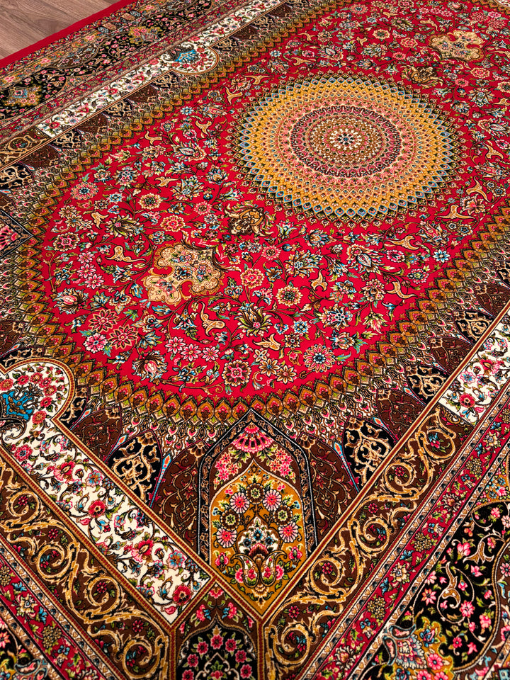 Iranian Medallion Red Modal Silk Rug 150x225 cm (3.38 square meters) - 5x7 ft