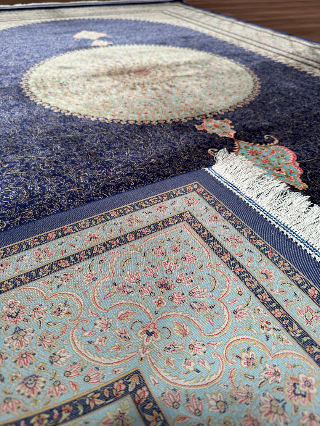 Iranian Medallion Navy Blue Modal Silk Rug 150x225 cm (3.38 square meters) - 5x7 ft