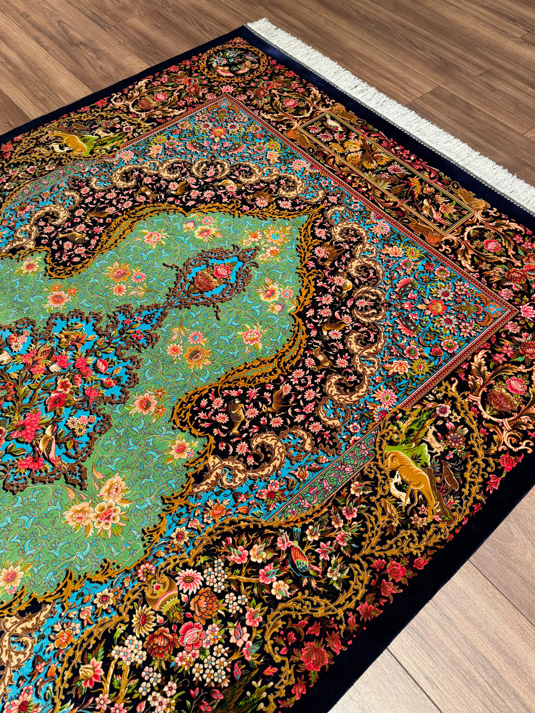 Iranian Classic Patterned Multi-Color Modal Silk Rug 150x225 cm (3.38 square meters - 5x7 ft)