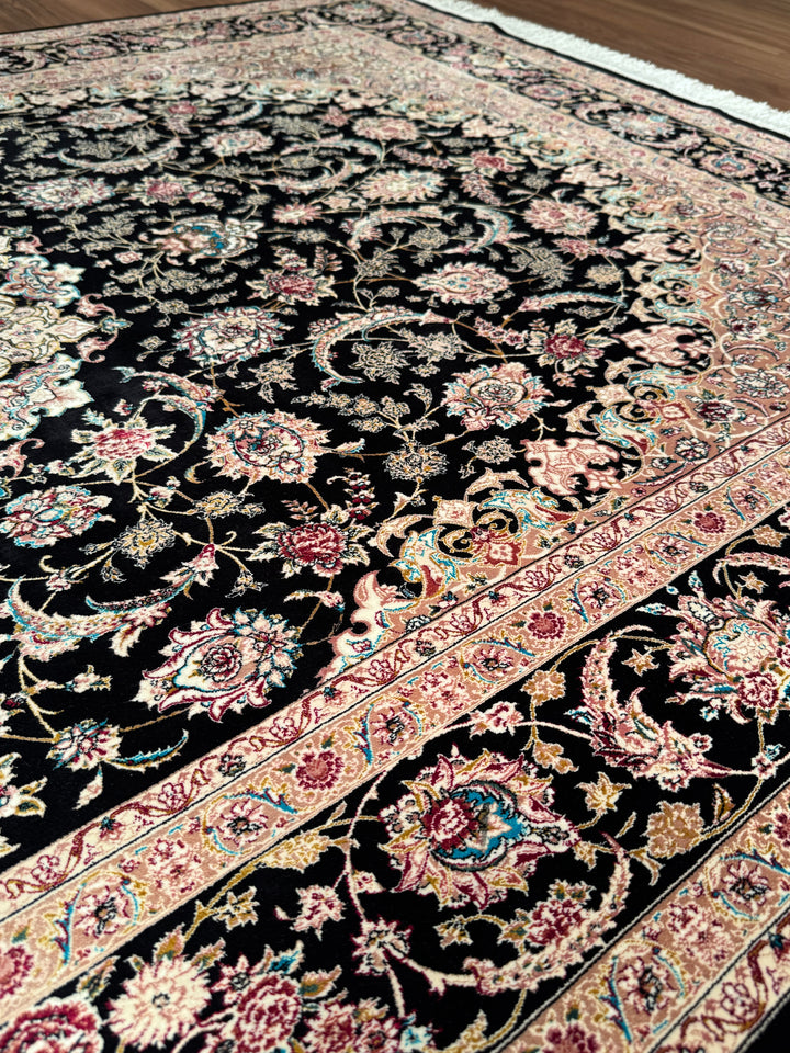 Iranian Patterned Pink Modal Silk Rug 150x225 cm (3.38 square meters) - 5x7 ft