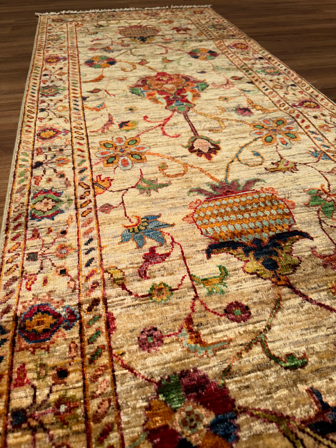 Sultani Binbirgece Yolluk Orijinal El Dokuması Bej Kök Boya Yün Halı 0.77x225 1.73 Metrekare - 3x7 ft