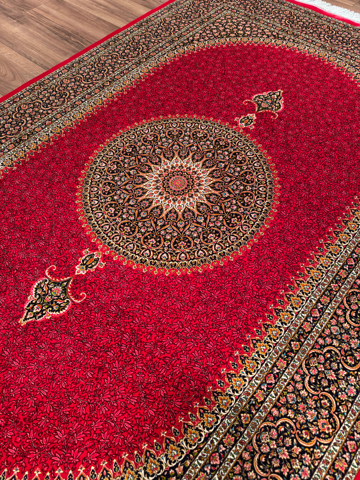 Iranian Medallion Red Modal Silk Rug 150x225 cm (3.38 square meters) - 5x7 ft