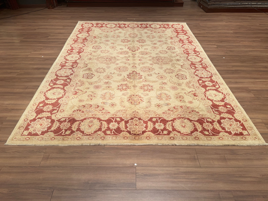 Uşak Orjinal El Dokuması Krem Kırmızı Kök Boya Yün Halı 246x343 8.44 Metrekare - 9x12 ft