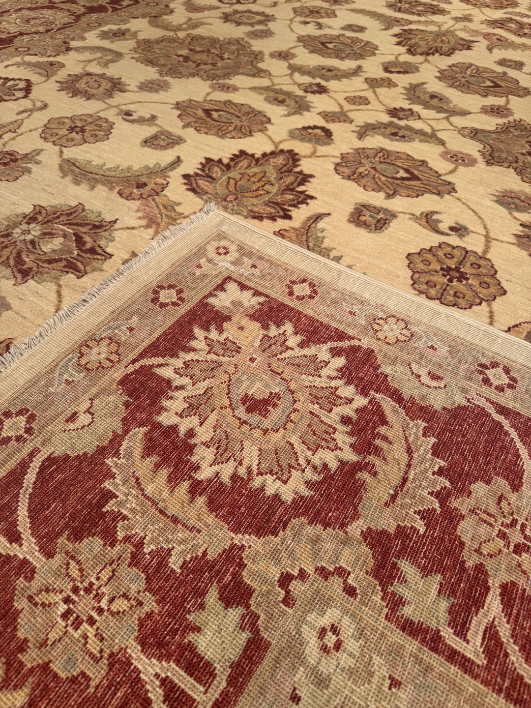 Uşak Original Hand Woven Cream Red Vegetable Dyed Wool Carpet 246x343 8.44 Square Meters - 9x12 ft