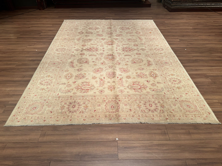 Uşak Original Hand Woven Pastel Vegetable Dyed Wool Carpet 247x346 8.55 Square Meters - 9x12 ft