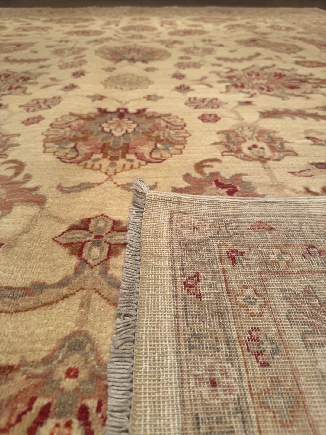 Uşak Original Hand Woven Pastel Vegetable Dyed Wool Carpet 247x346 8.55 Square Meters - 9x12 ft