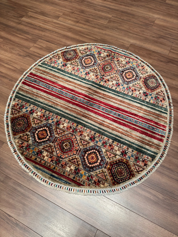 Khorjin Yuvarlak Orijinal El Dokuması Multi Kök Boya Yün Halı 140x144 2.01 Metrekare - 5x5 ft