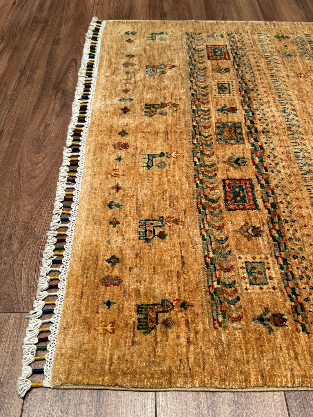 Khorjin Hayat Ağacı Orijinal El Dokuması Bej Kök Boya Yün Halı 117x187 2.19 Metrekare - 4x6 ft