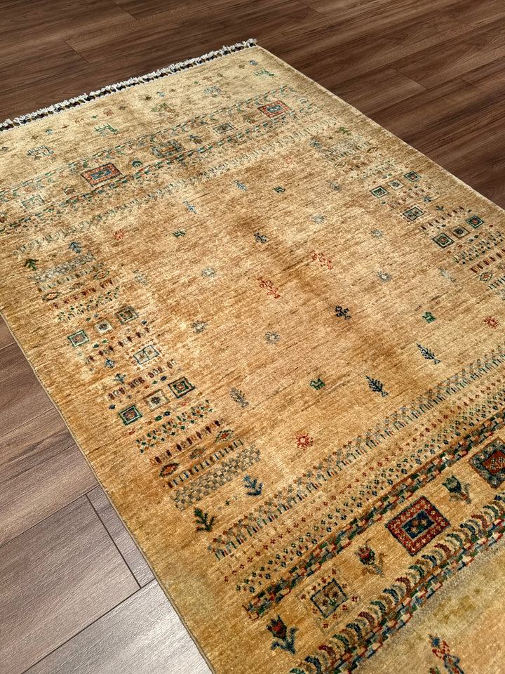 Khorjin Hayat Ağacı Orijinal El Dokuması Bej Kök Boya Yün Halı 117x187 2.19 Metrekare - 4x6 ft