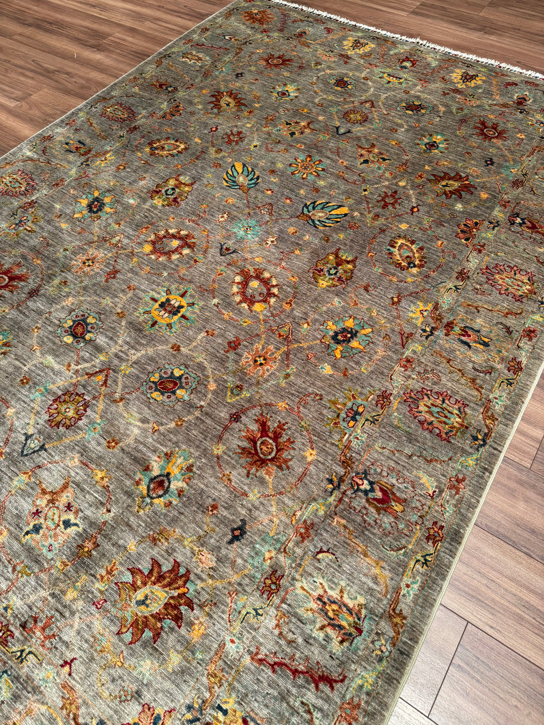 Sultani One Thousand and One Nights Original Handwoven Grey Vegetable Dyed Wool Rug 196x290 cm (5.68 square meters) - 7x10 ft