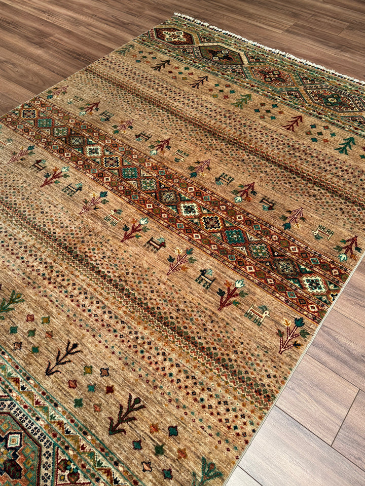 Khorjin Original Handwoven Beige Vegetable Dyed Wool Rug 173x246 cm (4.26 square meters) - 5x7 ft
