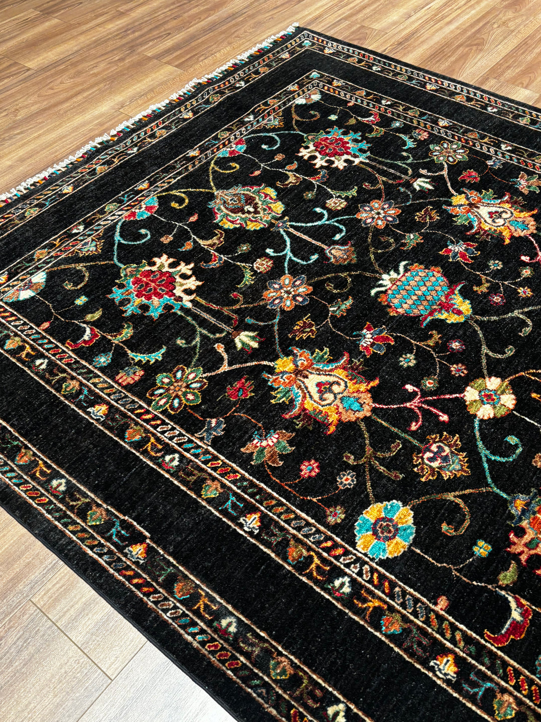 Sultani Binbirgece Orijinal El Dokuması Siyah Kök Boya Yün Halı 172x247 4.25 Metrekare - 6x8 ft
